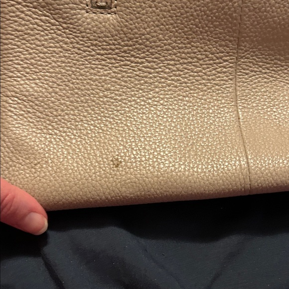 Kate Spade Classic Brown Shoulder Bag - Picture 9 of 14